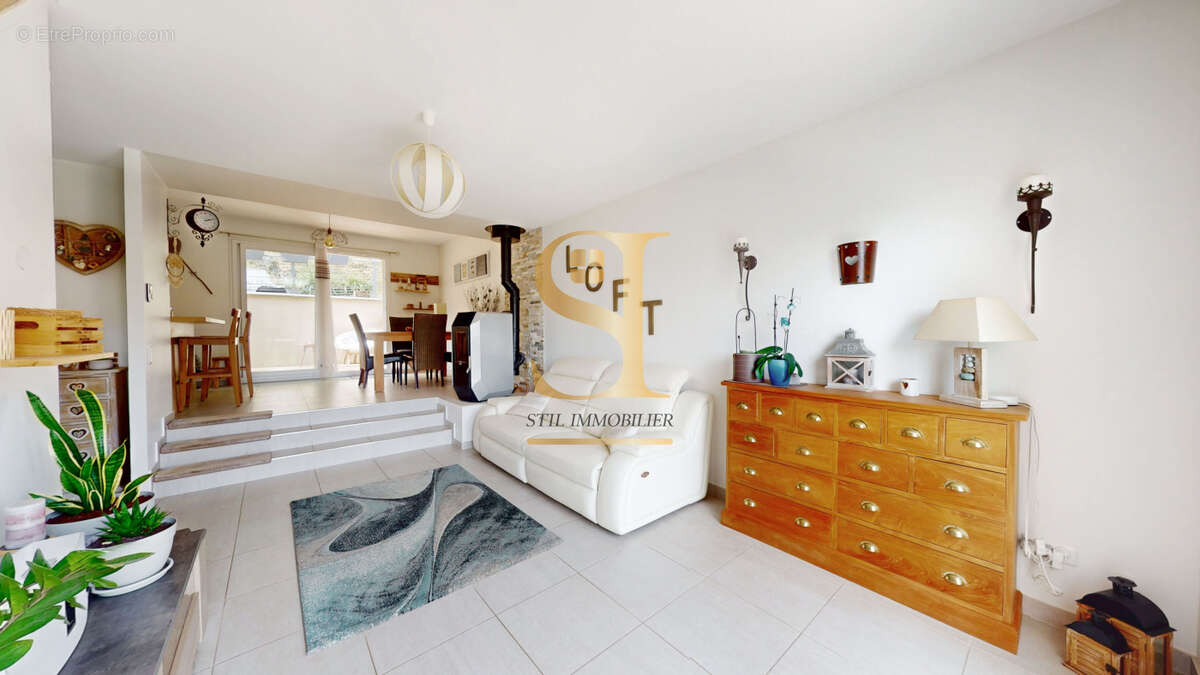 Maison à CORBEIL-ESSONNES