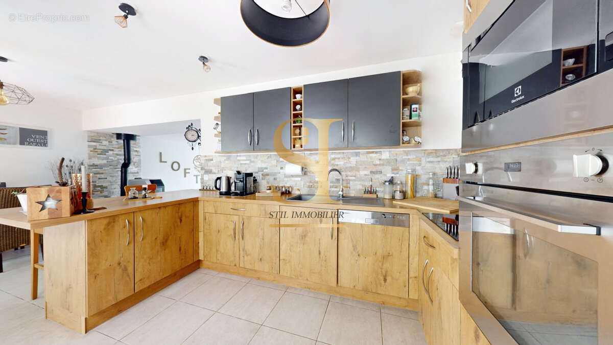 Maison à CORBEIL-ESSONNES