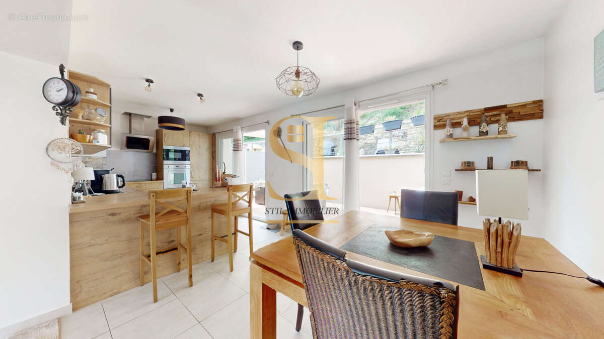 Maison à CORBEIL-ESSONNES