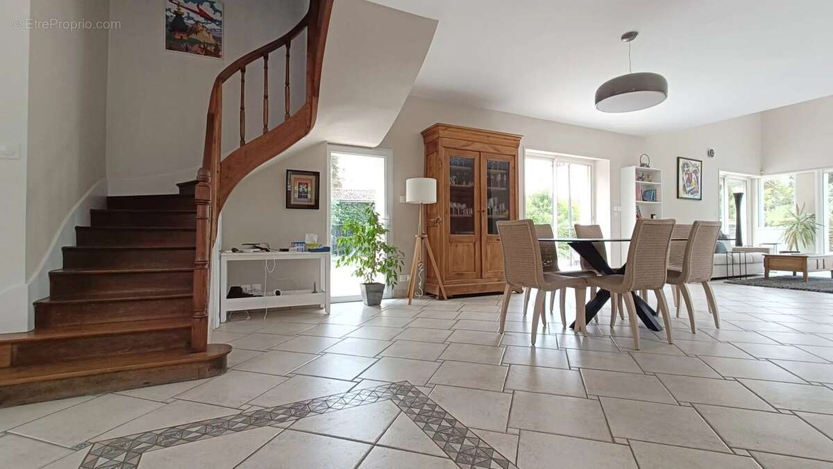 Maison à AVANTON