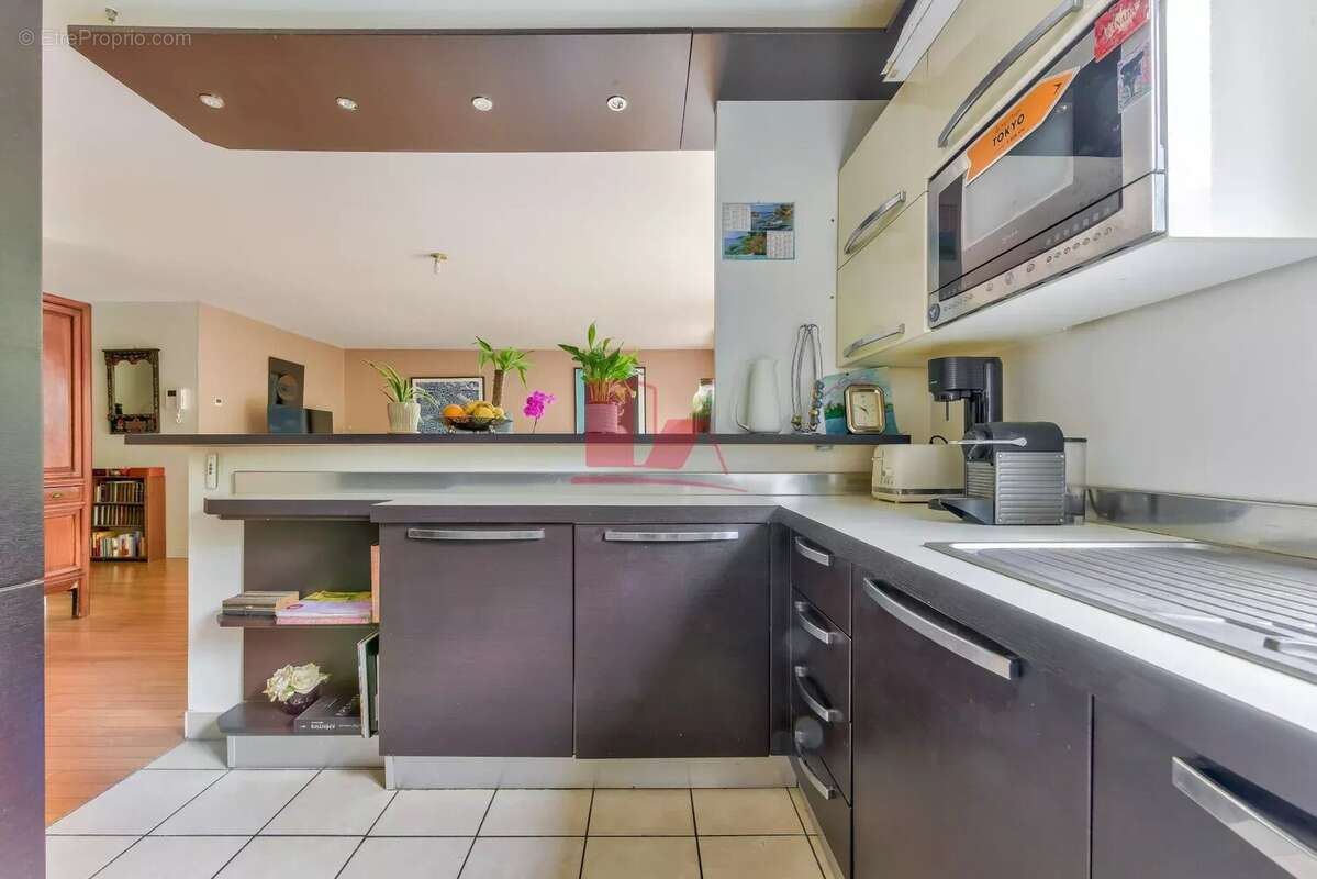 Appartement à ISSY-LES-MOULINEAUX