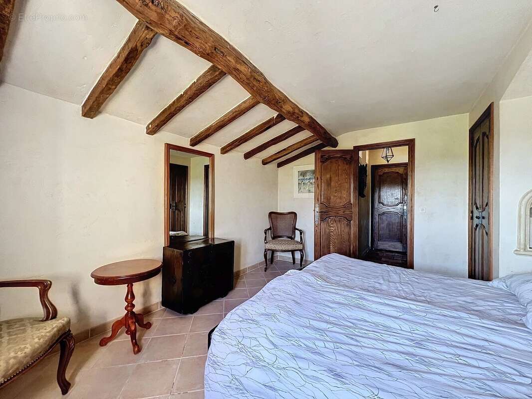 Maison à CAGNES-SUR-MER