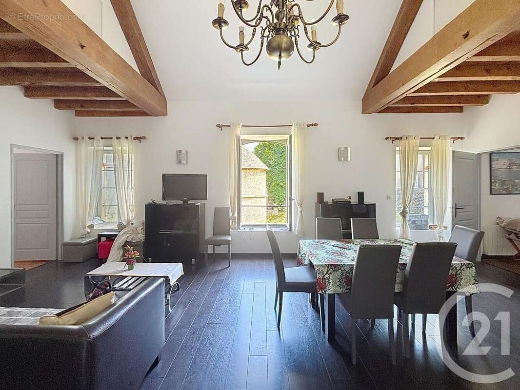 Maison à BAULME-LA-ROCHE