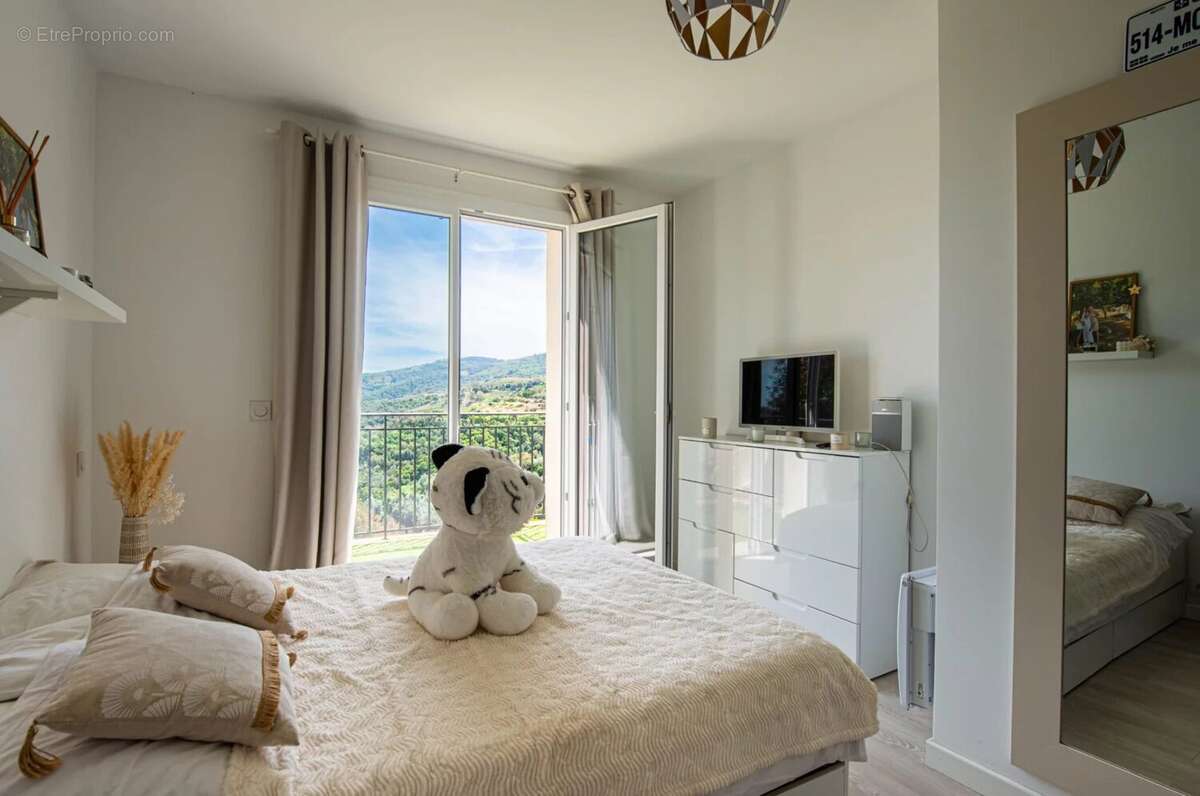 Appartement à PEGOMAS