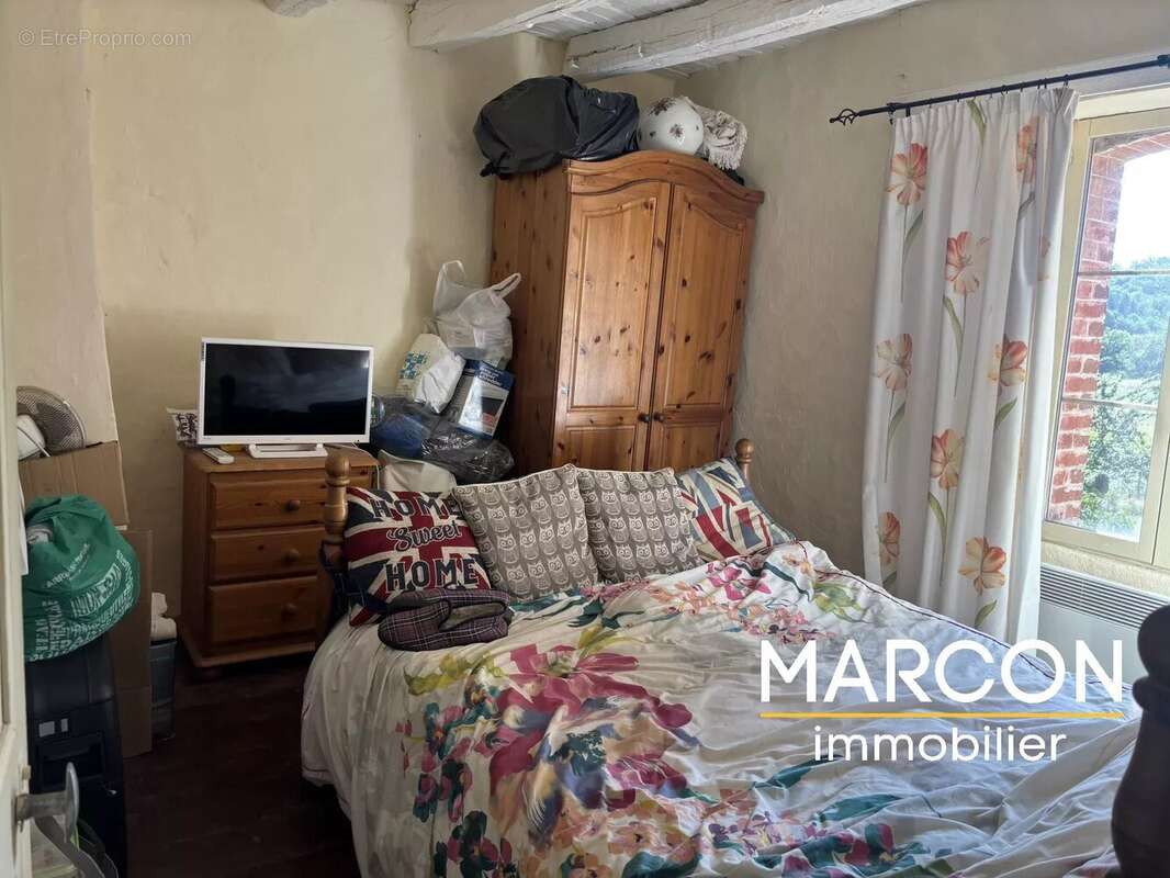 Maison à SAINT-AMAND-MAGNAZEIX