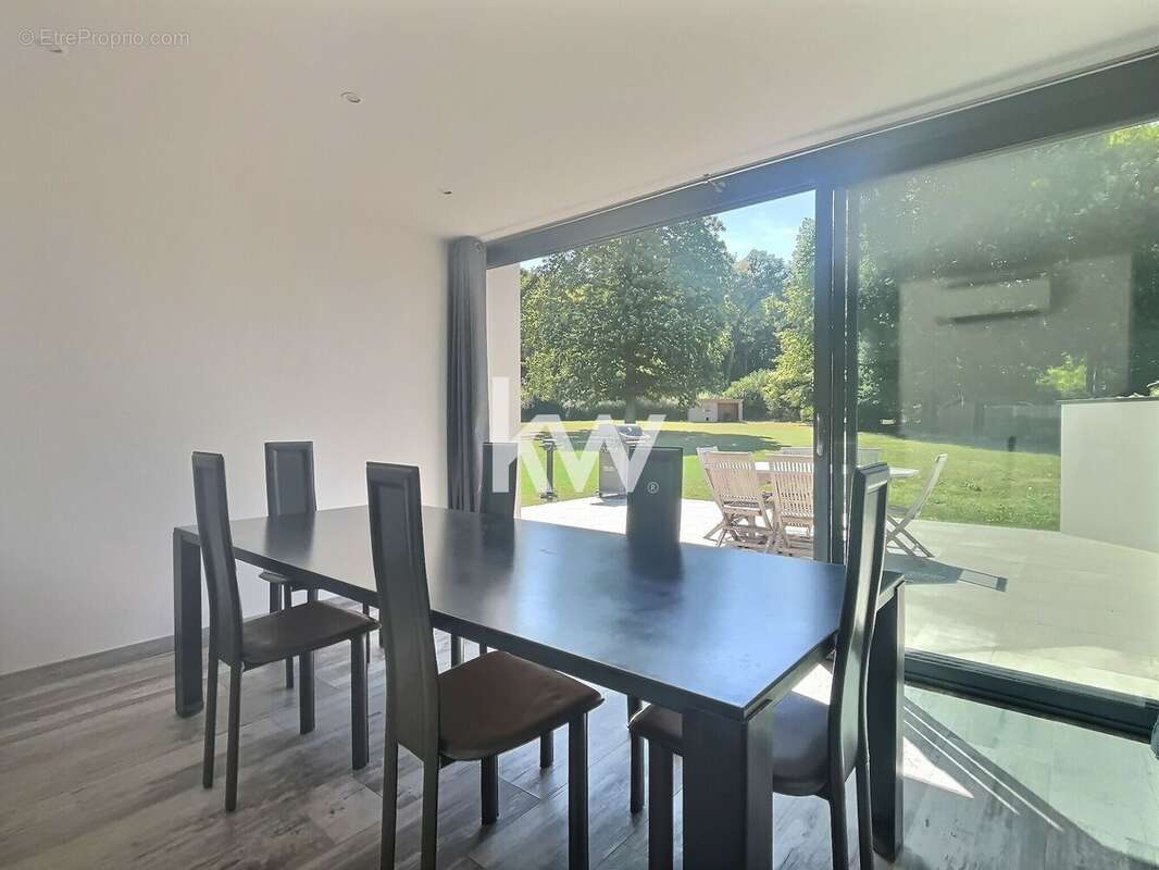 Maison à BALLANCOURT-SUR-ESSONNE