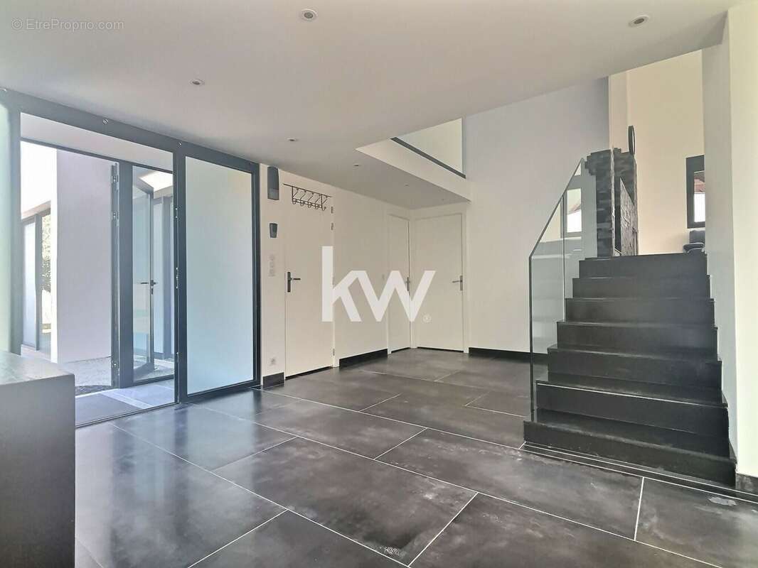 Maison à BALLANCOURT-SUR-ESSONNE