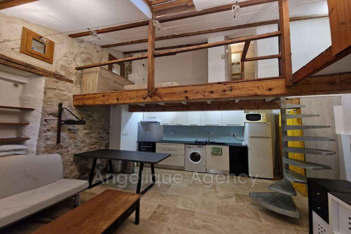 Maison à LE BAR-SUR-LOUP