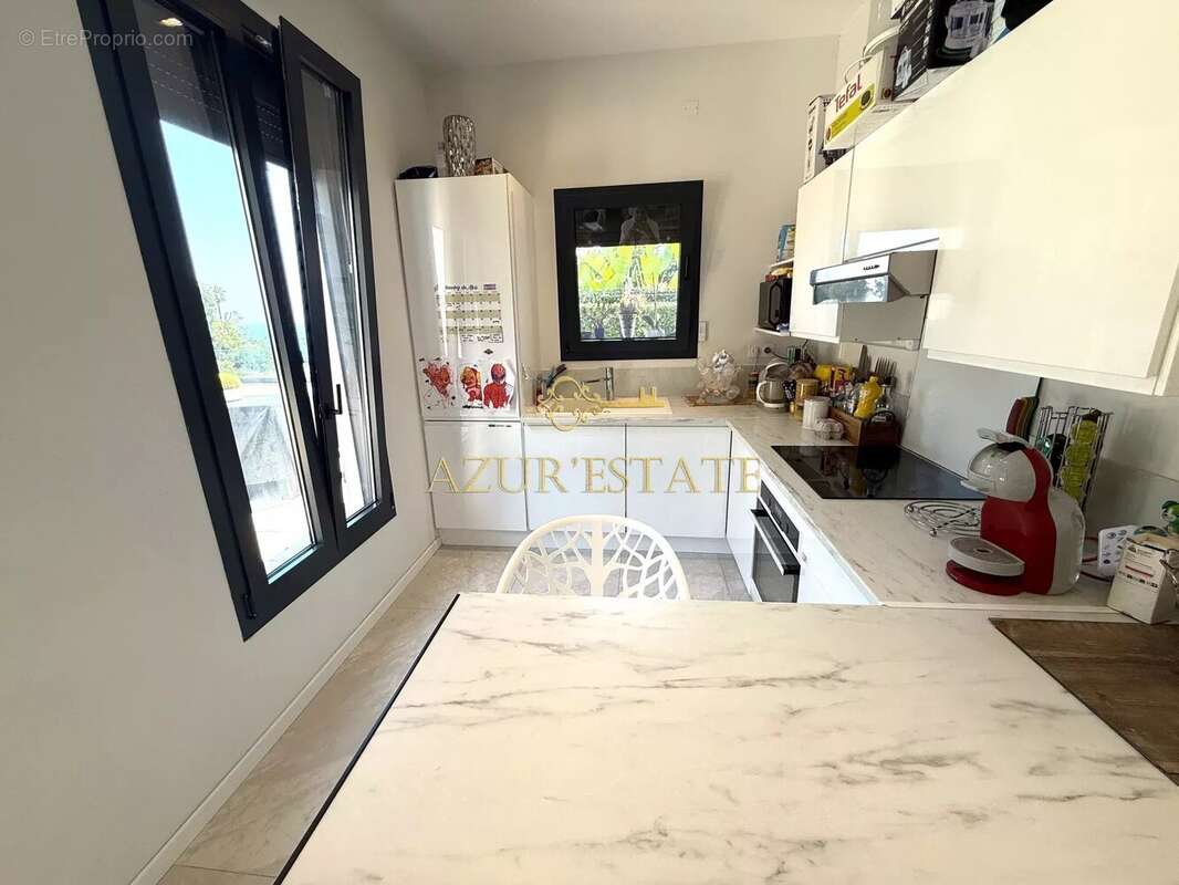 Appartement à ROQUEBRUNE-CAP-MARTIN