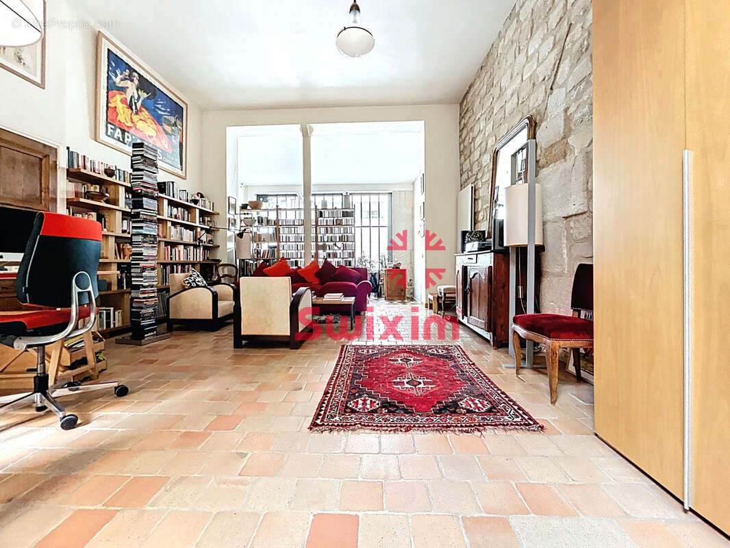 Appartement à PARIS-19E