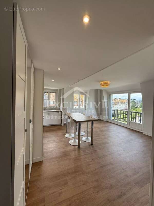 Appartement à DEAUVILLE