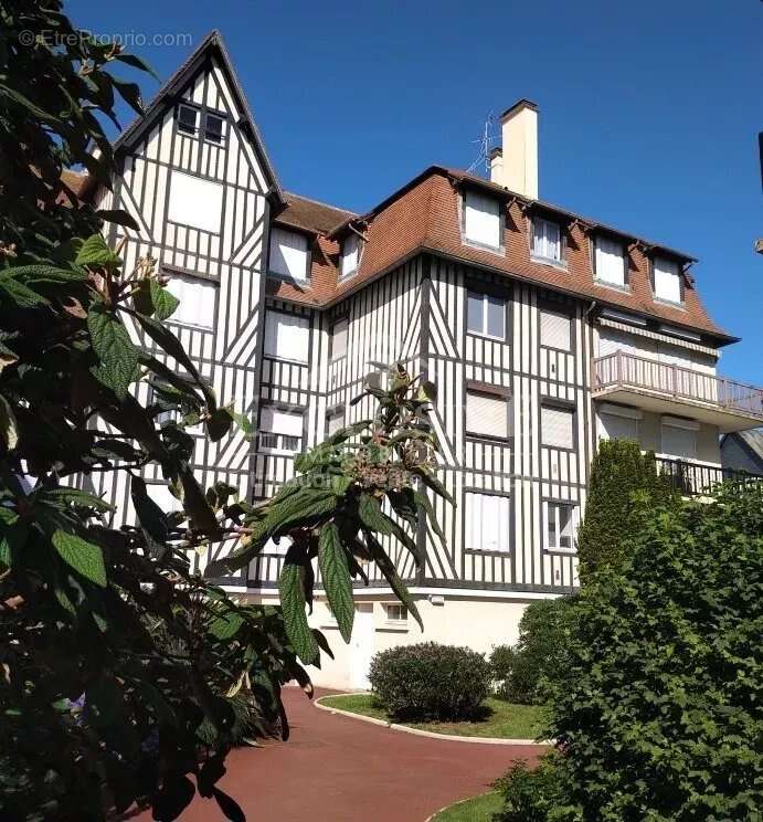 Appartement à DEAUVILLE