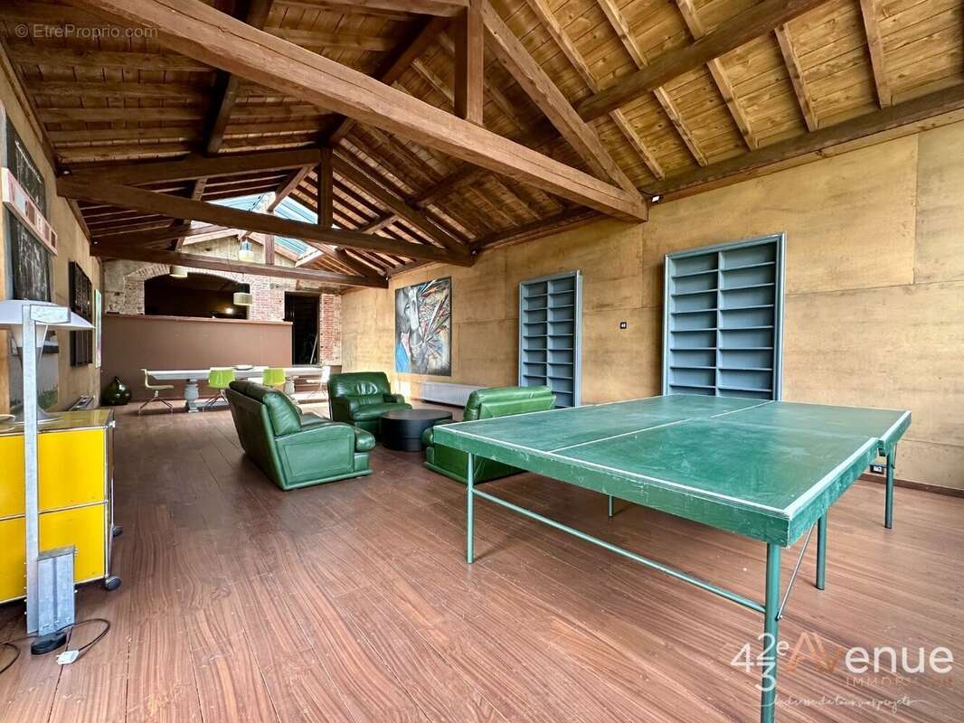 Maison à SURY-LE-COMTAL