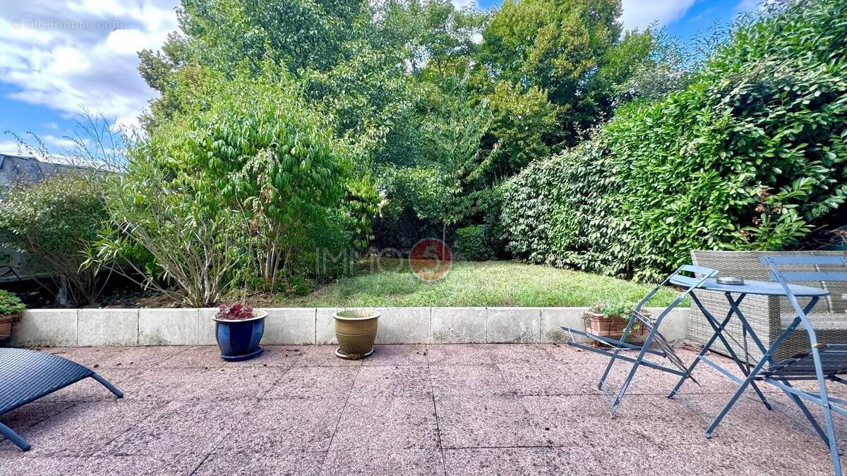 Appartement à LE RAINCY