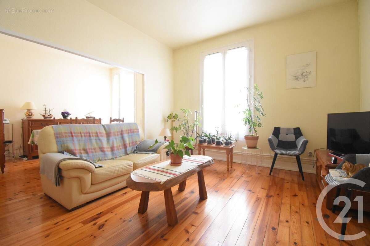 Appartement à VICHY