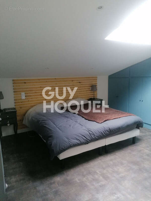 Appartement à QUEVERT