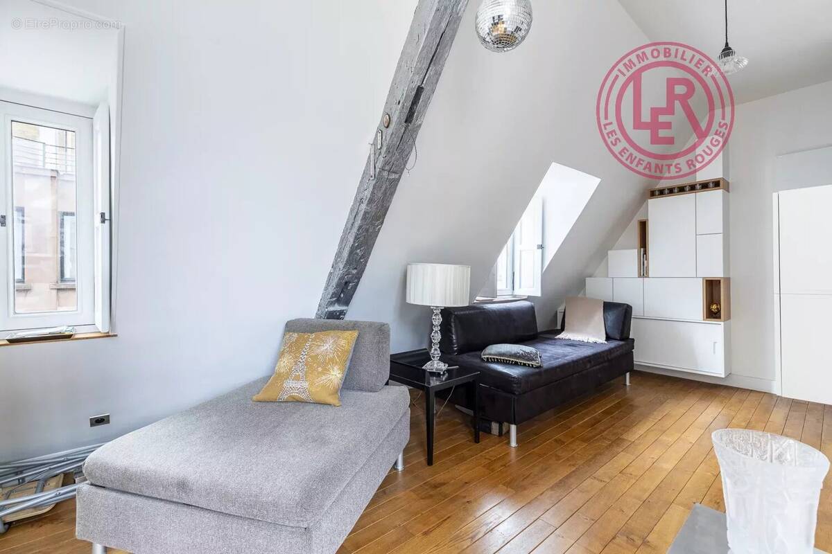 Appartement à PARIS-4E