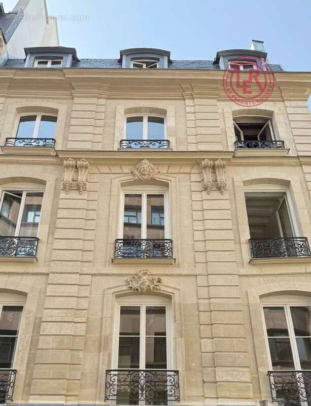 Appartement à PARIS-4E