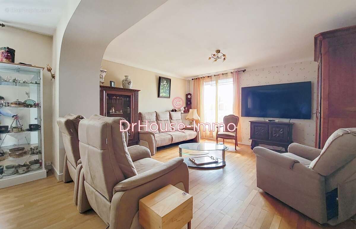 Maison à CHATELLERAULT