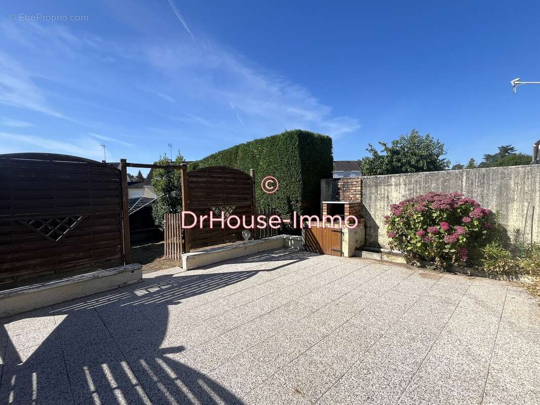 Maison à CHATELLERAULT