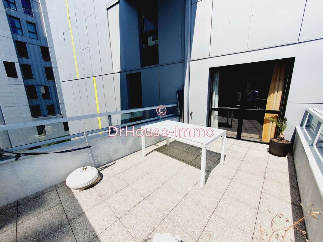 Appartement à COLOMBES