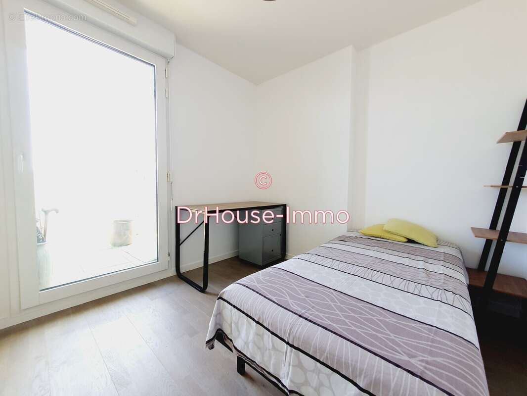 Appartement à COLOMBES