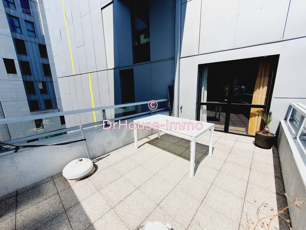 Appartement à COLOMBES