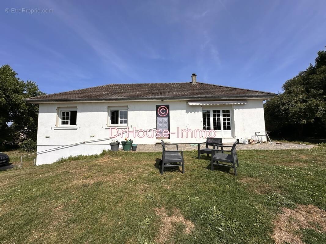 Maison à LA GRAVERIE