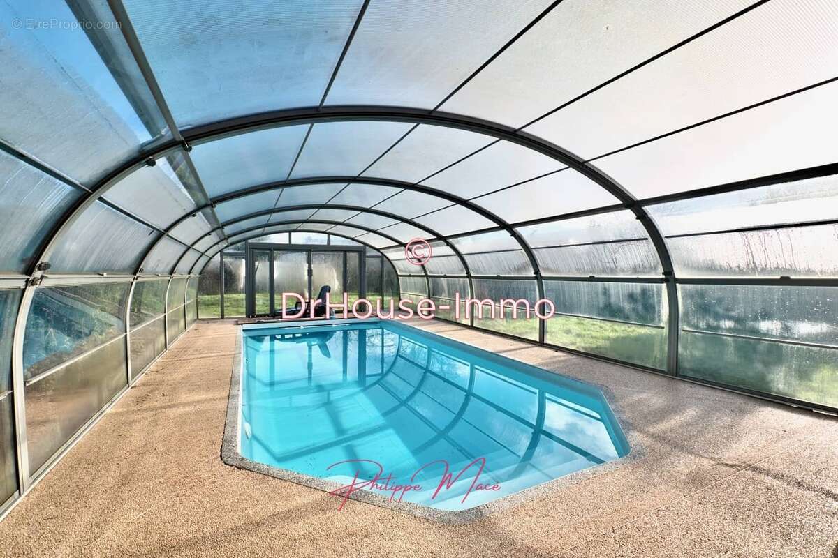 Maison à AUZOUVILLE-SUR-RY