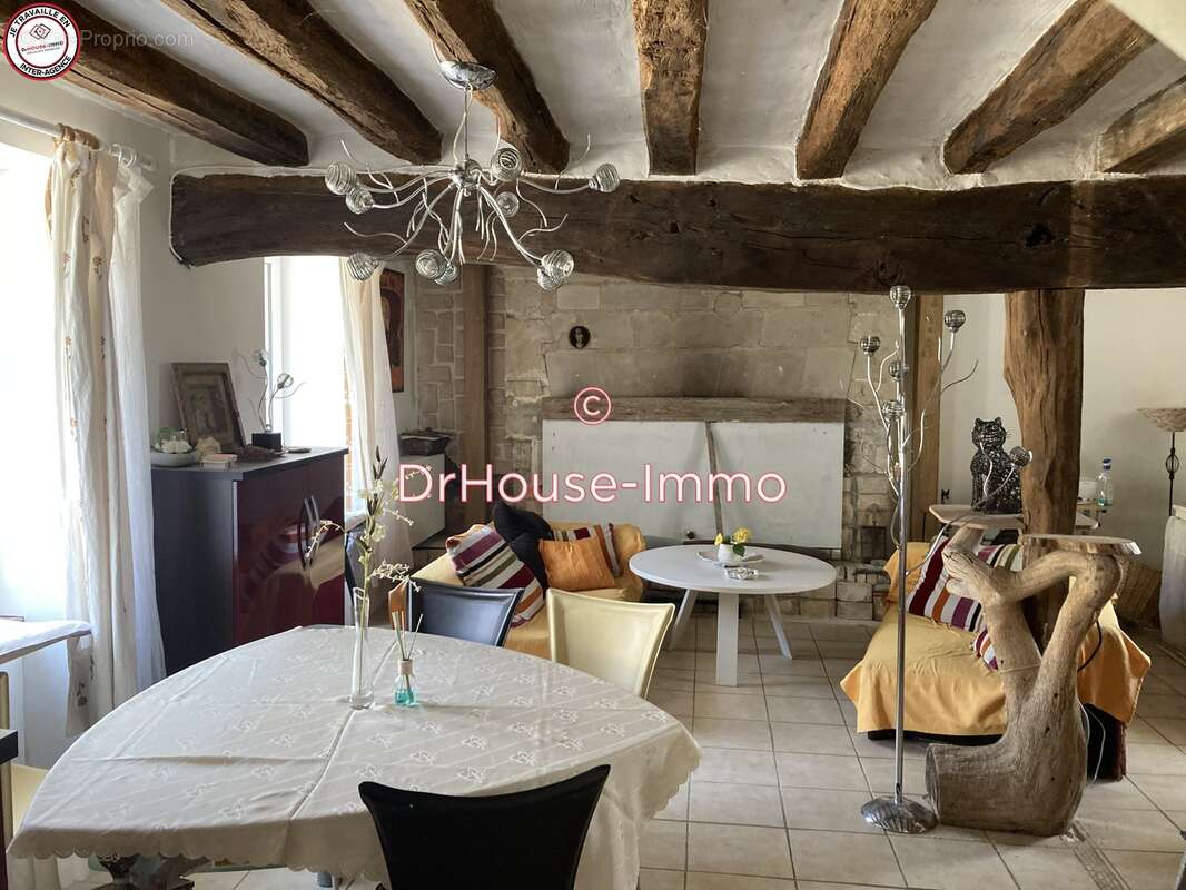 Maison à LA CHAPELLE-SUR-LOIRE