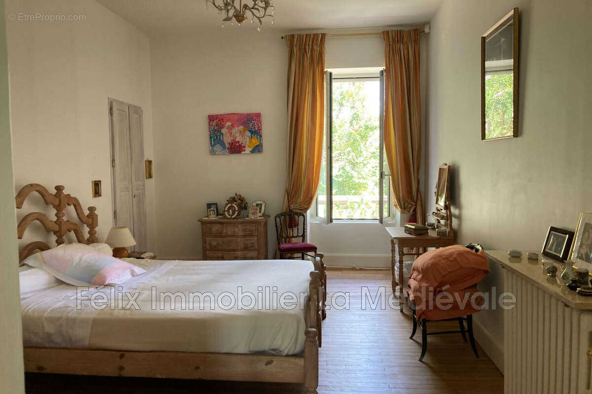 Maison à SARLAT-LA-CANEDA