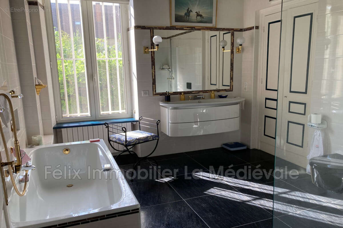 Maison à SARLAT-LA-CANEDA