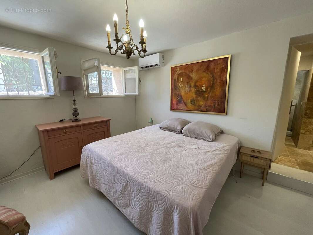 Maison à THEOULE-SUR-MER