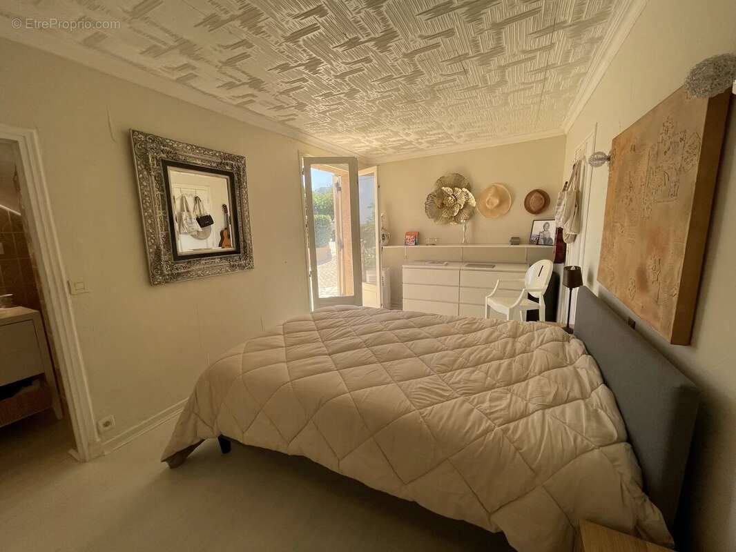 Maison à THEOULE-SUR-MER