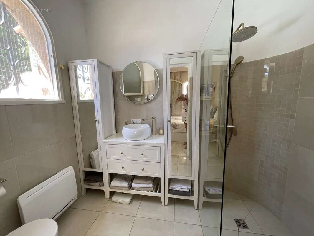 Maison à THEOULE-SUR-MER