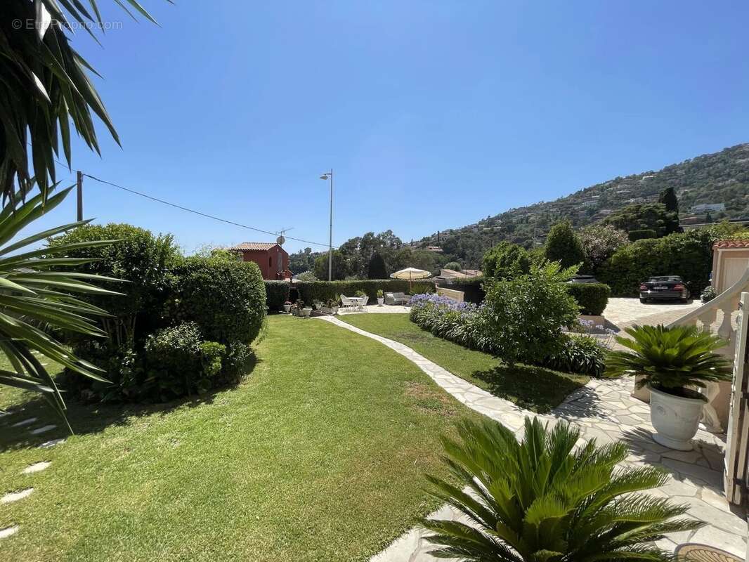 Maison à THEOULE-SUR-MER