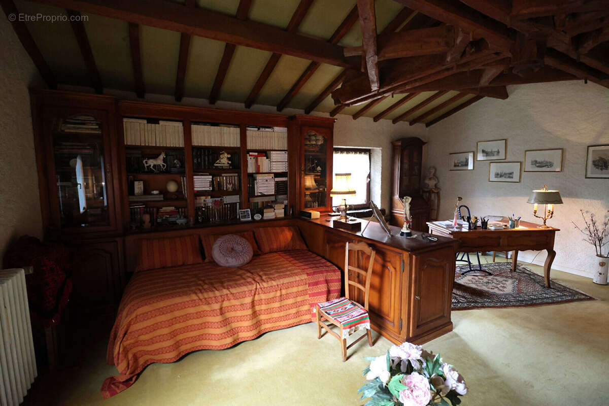 Maison à LE CELLIER