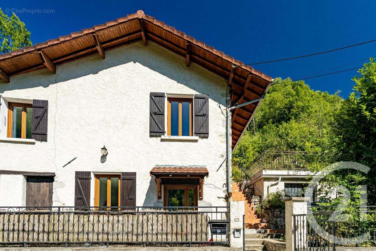 Maison à SAINT-MARTIN-LE-VINOUX