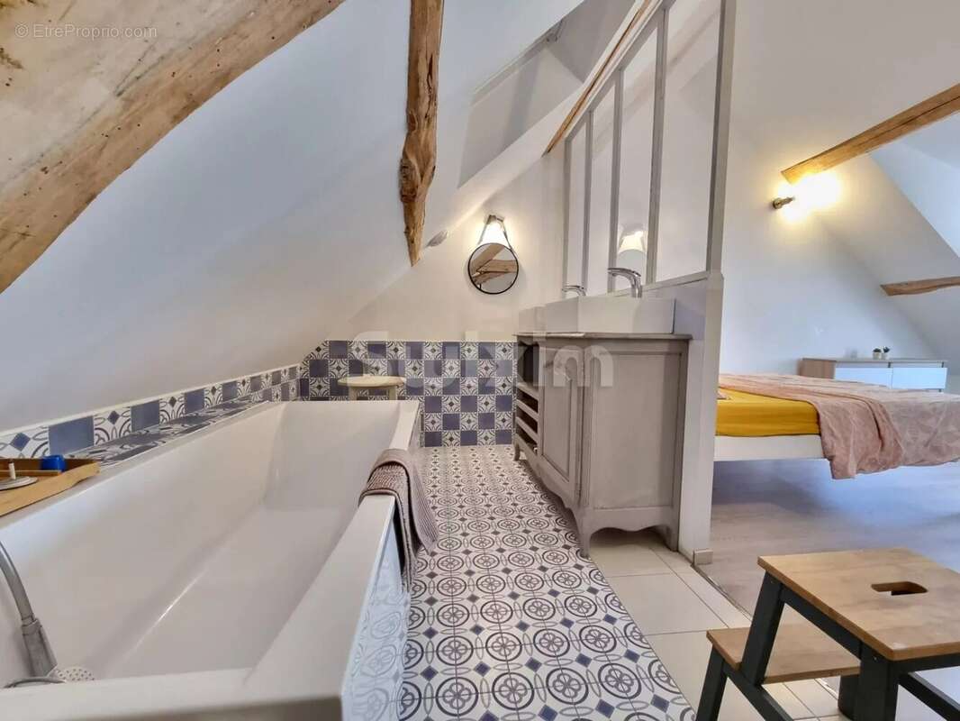 Maison à CORVOL-L&#039;ORGUEILLEUX