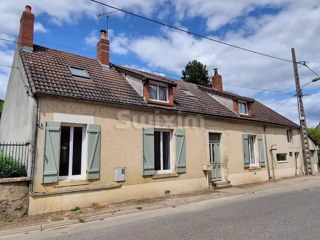 Maison à CORVOL-L&#039;ORGUEILLEUX