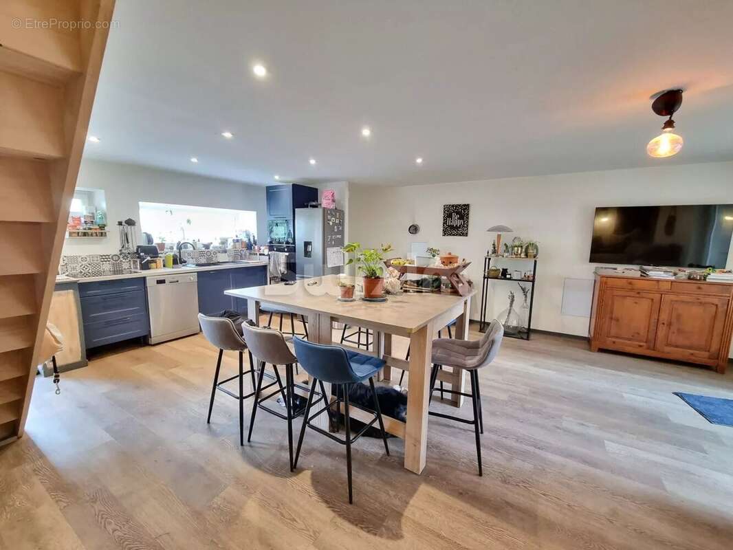 Maison à CORVOL-L&#039;ORGUEILLEUX