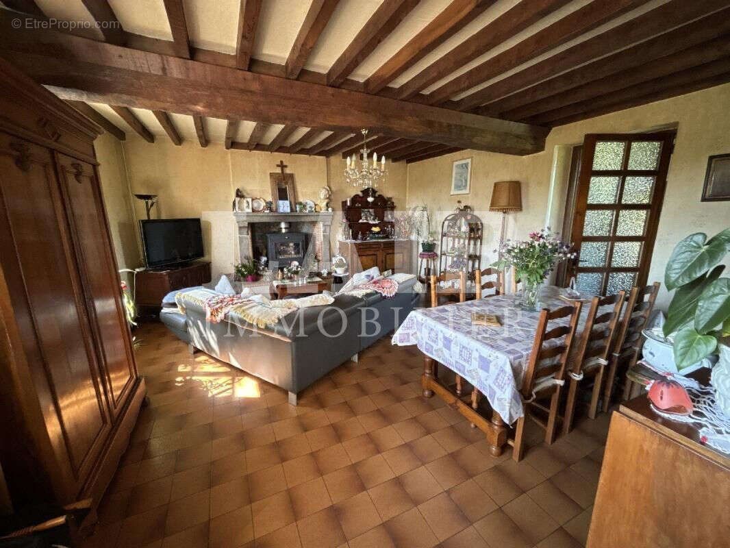 Maison à PUTANGES-PONT-ECREPIN