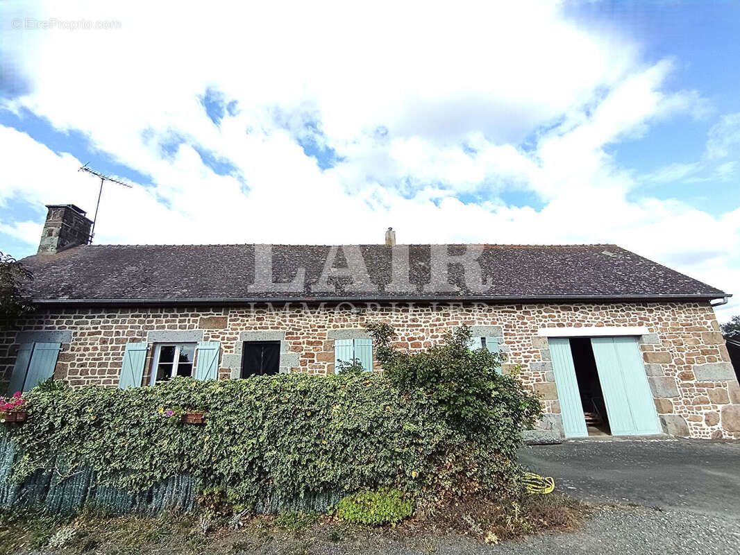 Maison à PUTANGES-PONT-ECREPIN