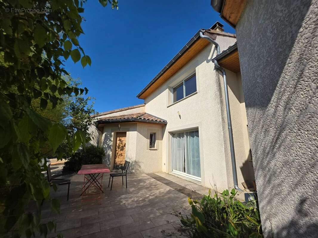 Maison à MOURS-SAINT-EUSEBE