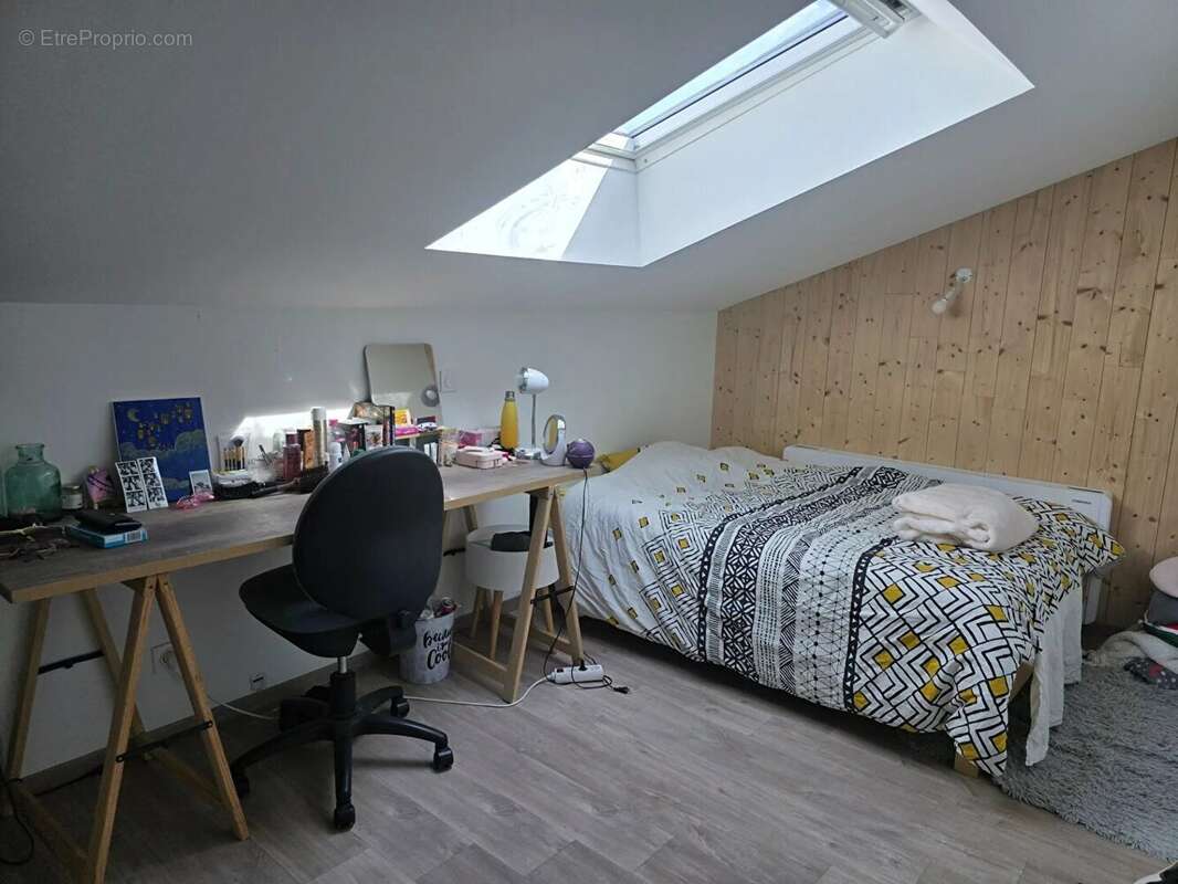 Maison à MOURS-SAINT-EUSEBE