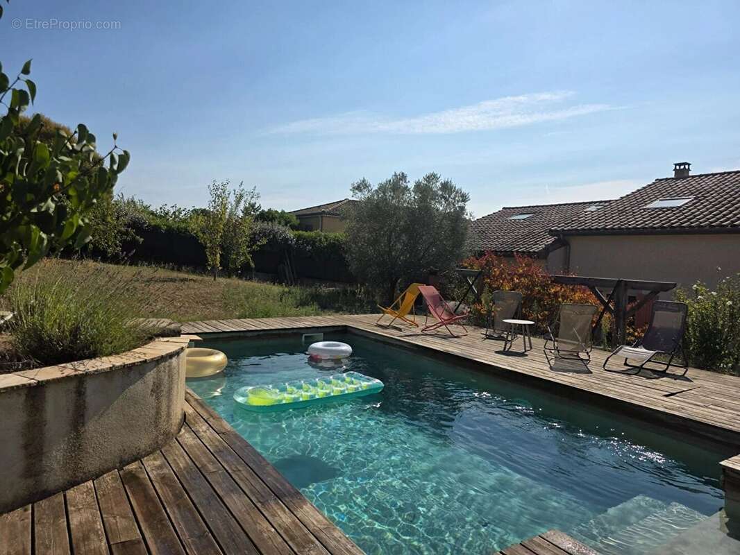 Maison à MOURS-SAINT-EUSEBE