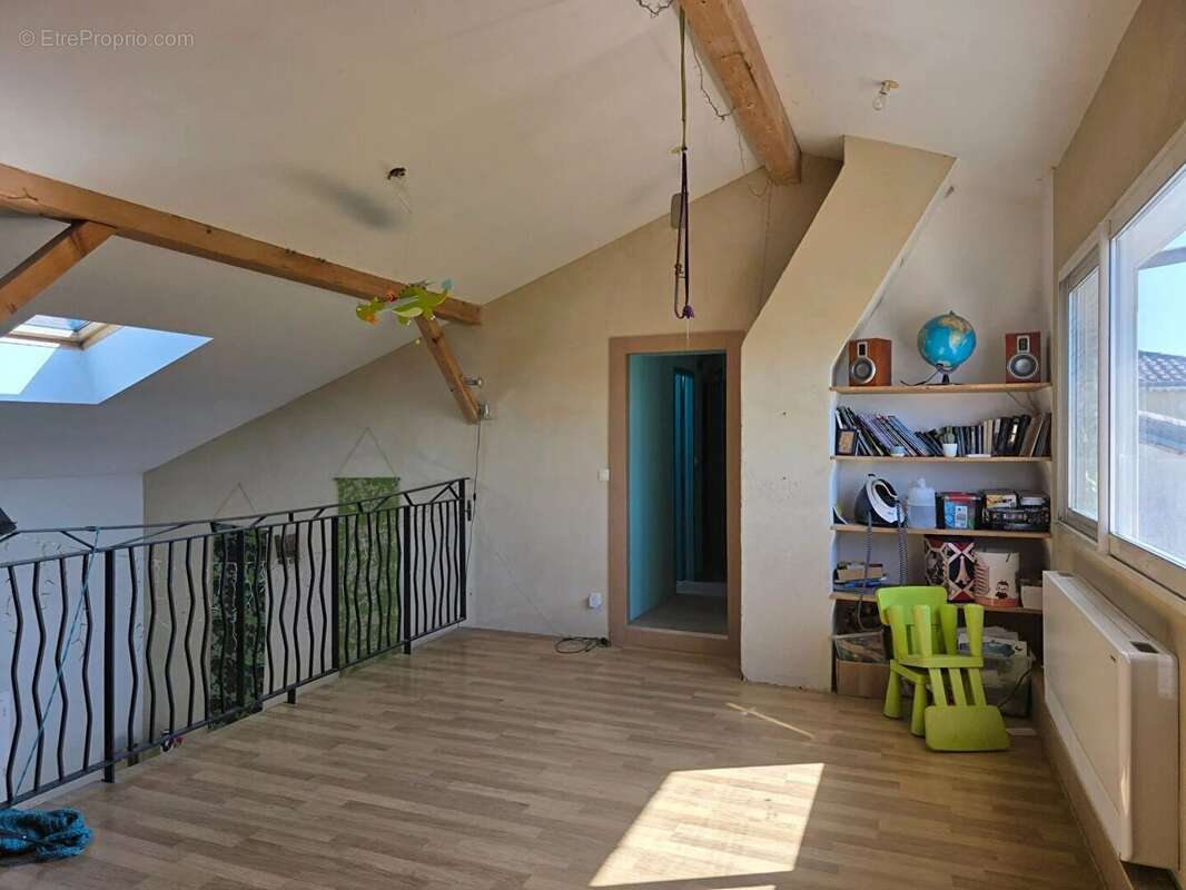 Maison à MOURS-SAINT-EUSEBE