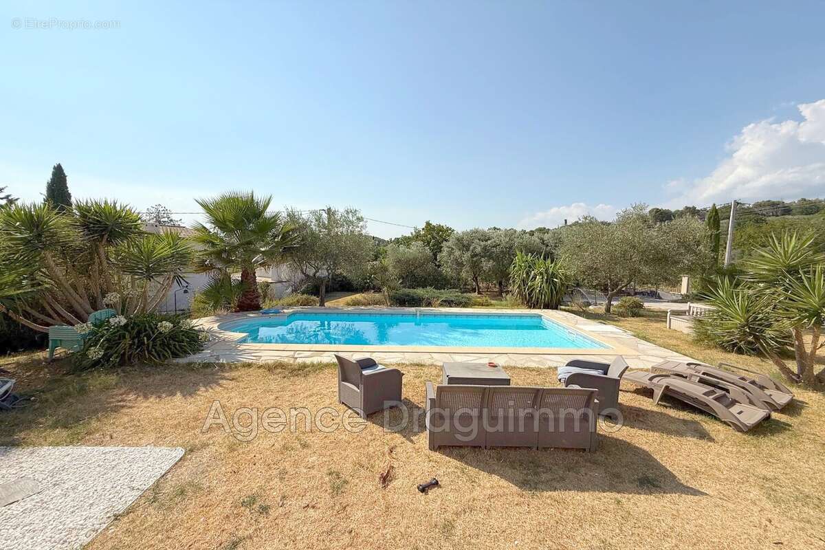 Maison à DRAGUIGNAN