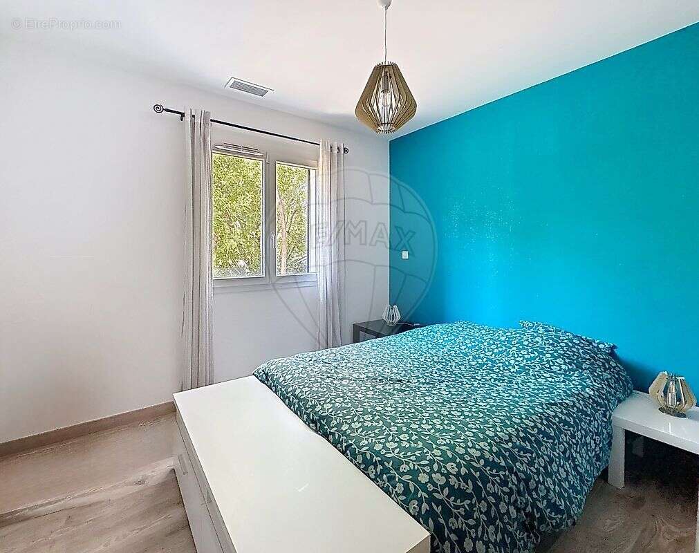 Maison à SAINTE-ANASTASIE