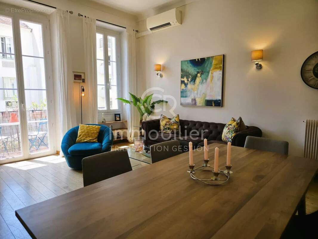 Appartement à CANNES